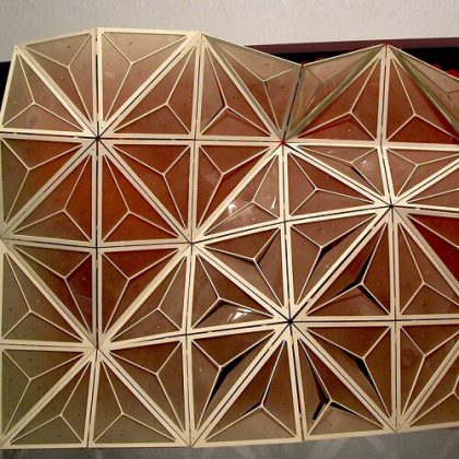 Kinetic Origami Surfaces From Simulation to Fabrication
