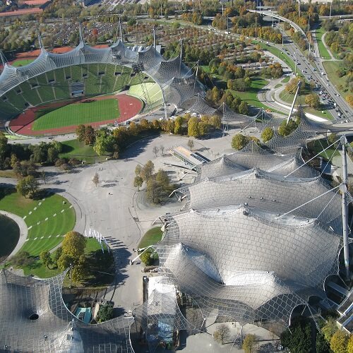 Interactive Evolutionary Exploration and Parametric Structural Design