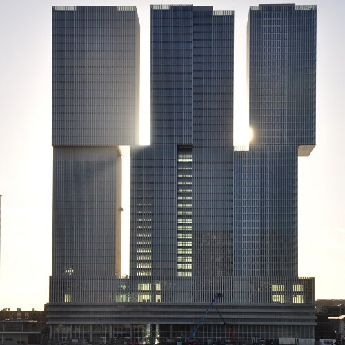 Optimizing Creatively in Multi-Objective Optimization