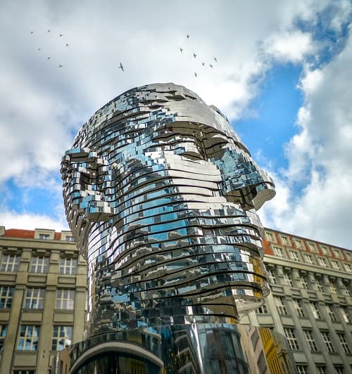 Installation Art - David Cerny Kafka Head