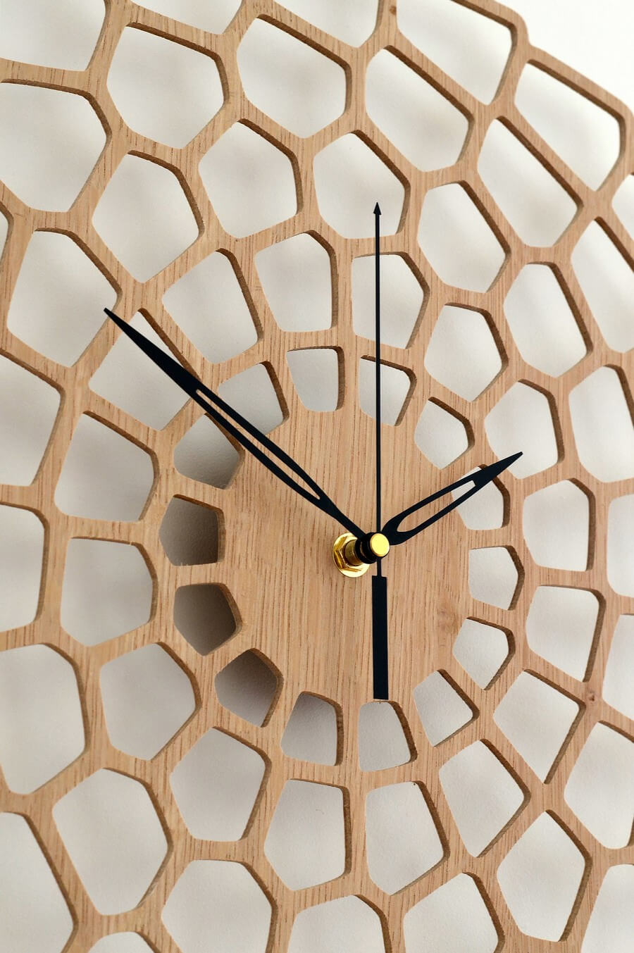 Wooden Wall Clock #6 - Laser Cutting Designs & Ideas